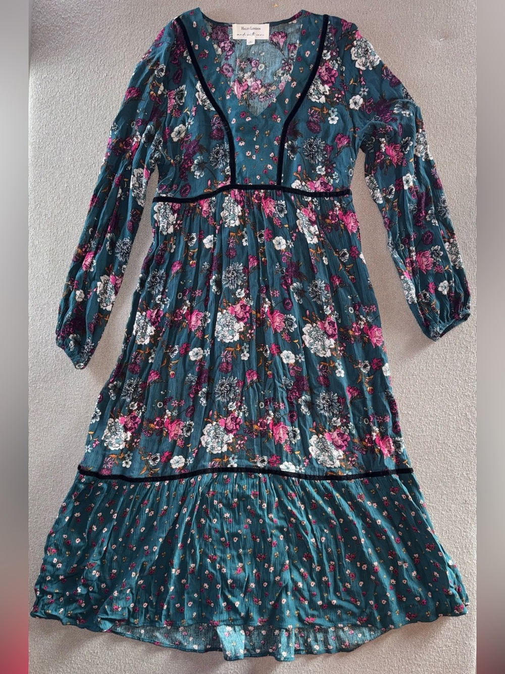Haley London size medium Floral boho cottage-core Long-Sleeve Dress
